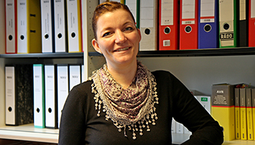 Sandra Stracke, Verwaltungsmitarbeiterin